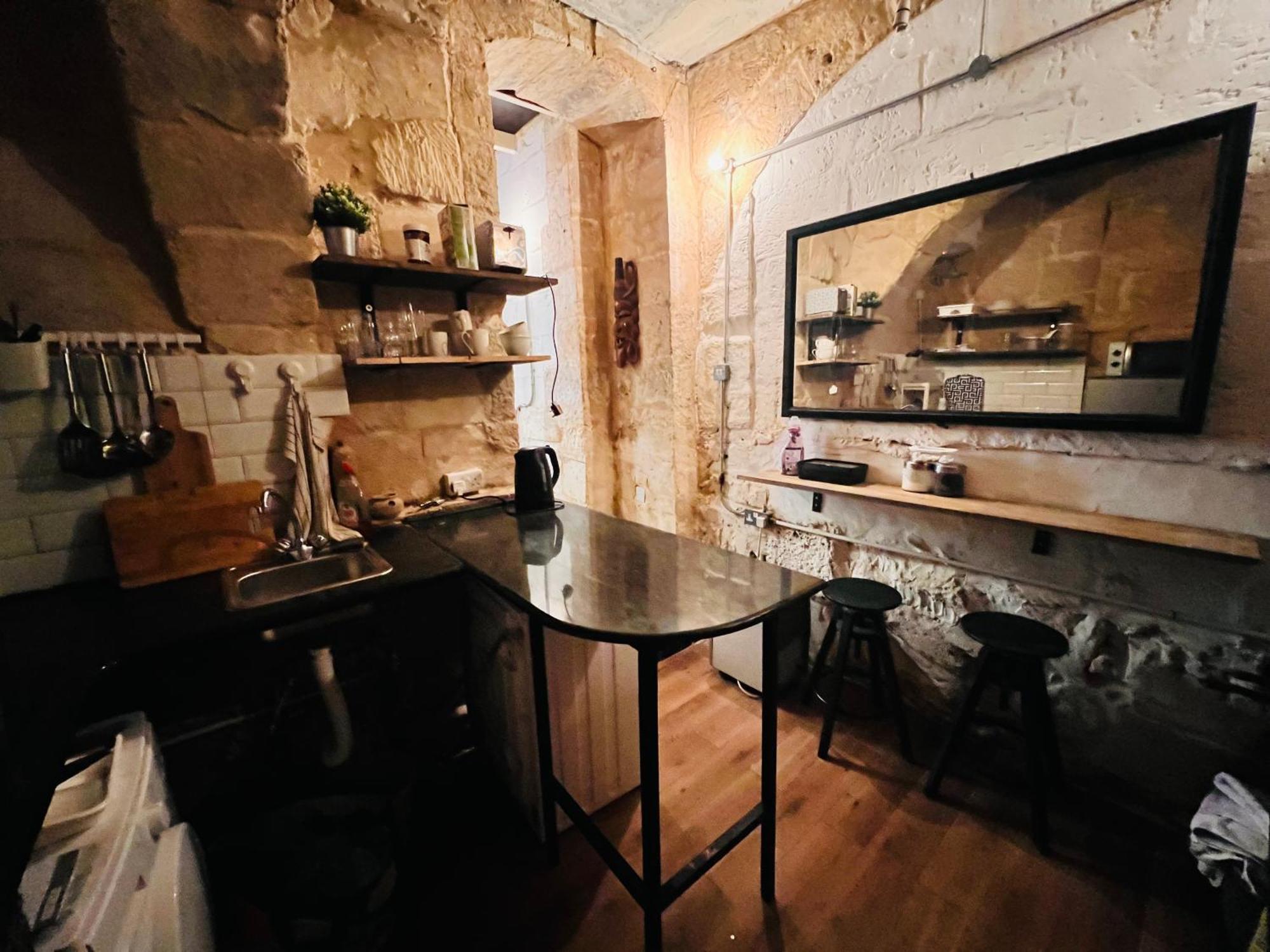 דירות Charming Townhouse Prime Area ואלטה מראה חיצוני תמונה
