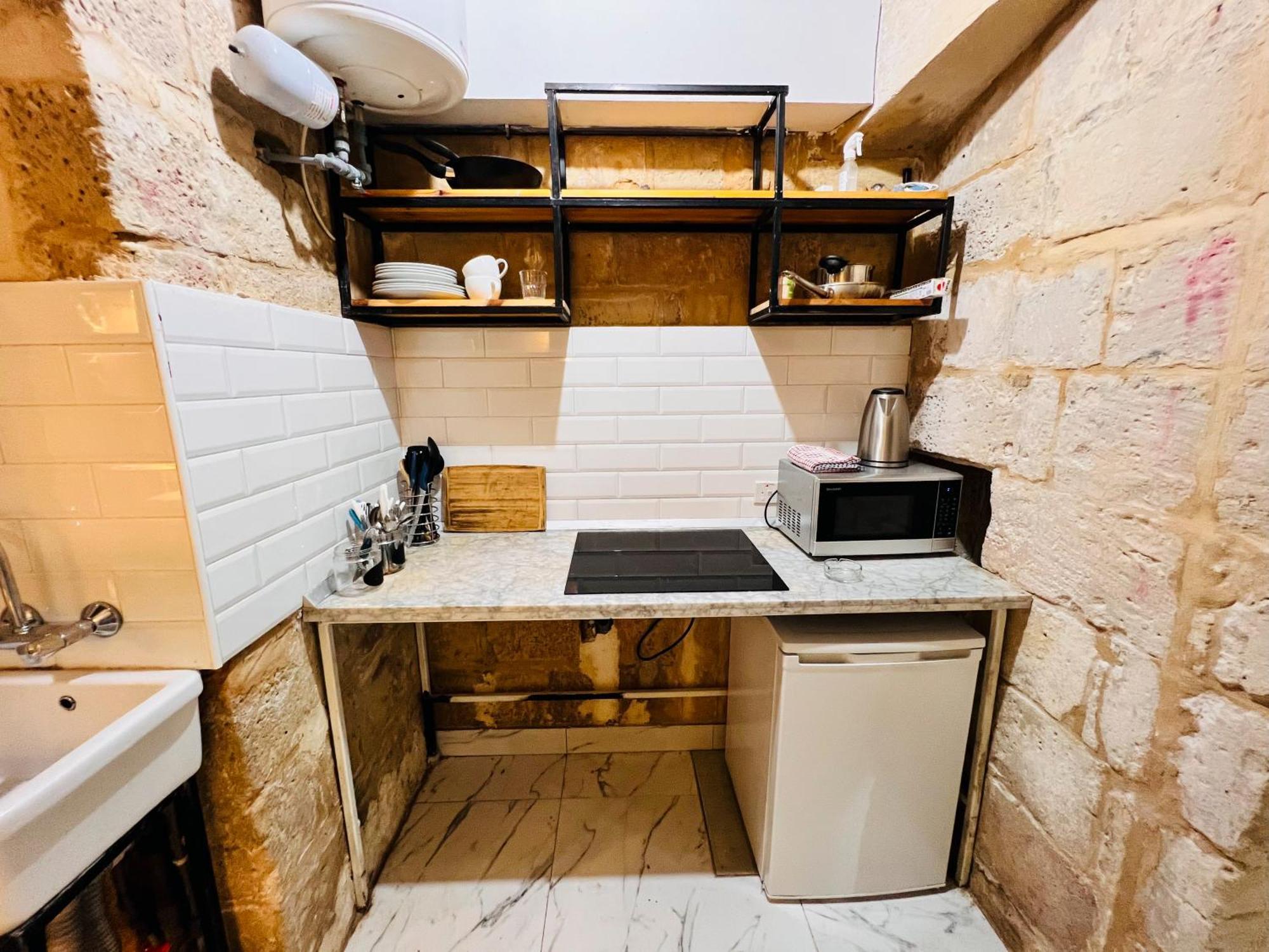 דירות Charming Townhouse Prime Area ואלטה מראה חיצוני תמונה